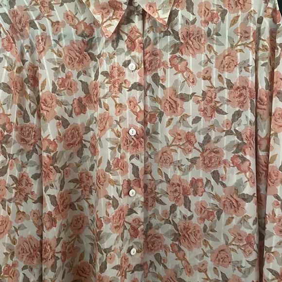 Vintage chiffon pink rose long sleeve button down shirt - Picture 2 of 8